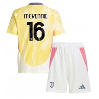 Maglia Calcio Juventus Weston McKennie #16 Seconda Divisa Bambino 2024-25 Manica Corta (+ pantaloncini)